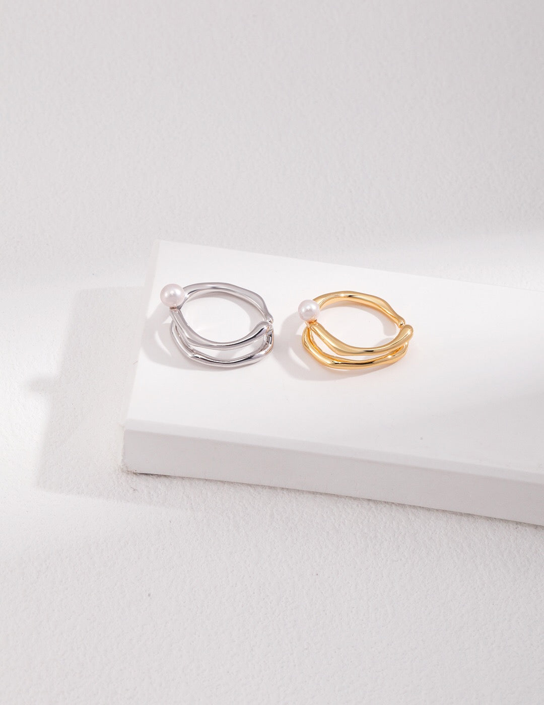 Moderner Statement-Perlenring