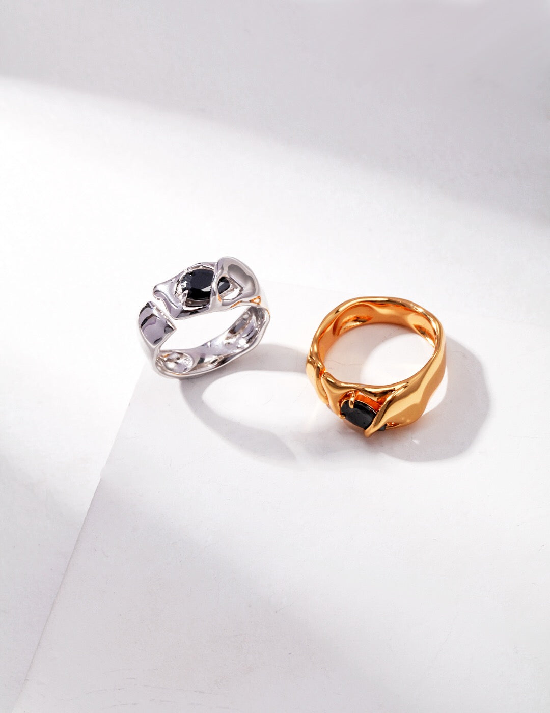 Schwarzer Spinell-Bandring