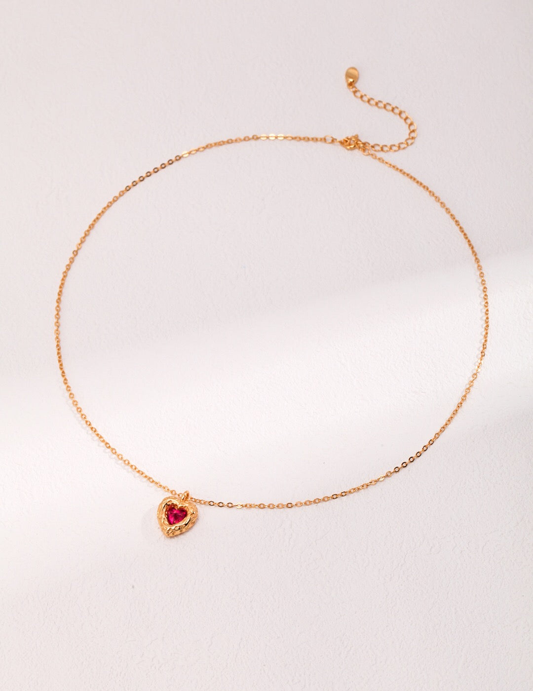 Collier en forme de cœur avec zircon