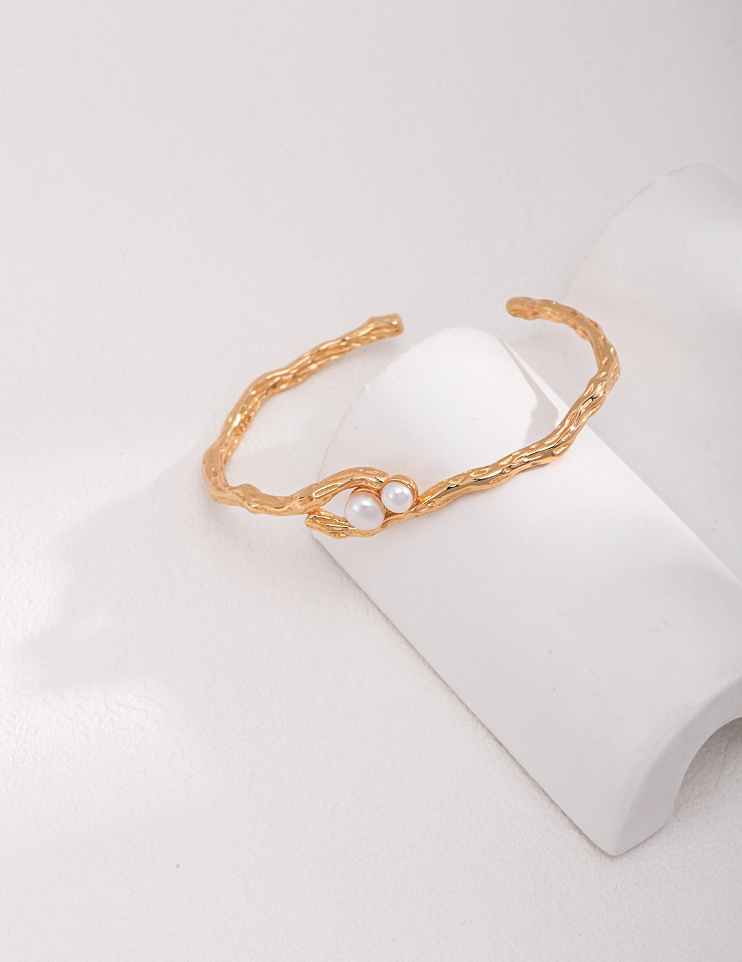 Manschettenarmband mit Doppelperlen