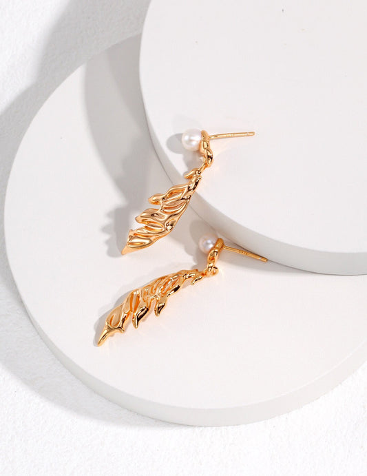 Boucles d'oreilles en perles d'eau douce en forme de plume