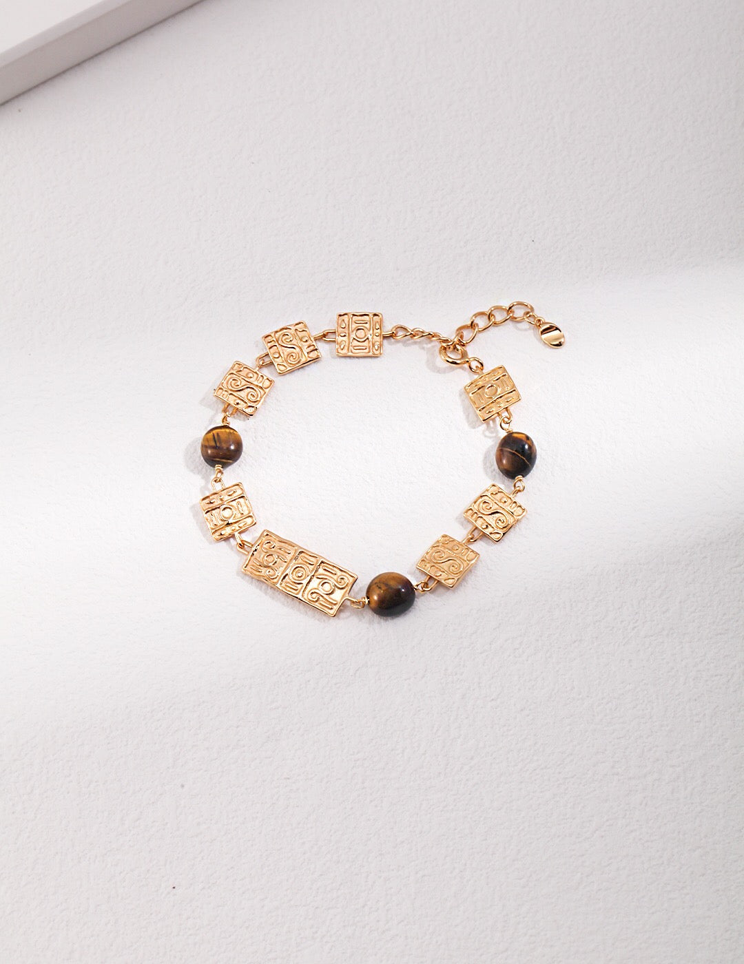 Verstellbares Armband aus Tigerauge-Stein