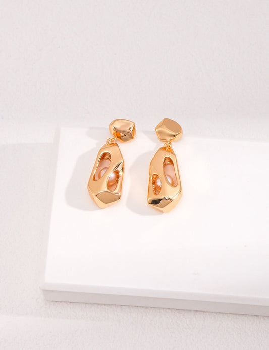 Boucles d'oreilles uniques en perles ajourées