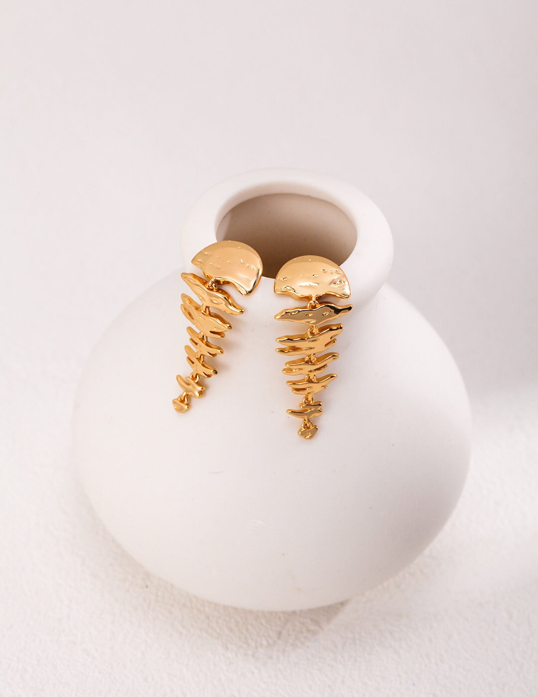 Ohrringe „Christbaumschmuck“ aus Gold-Vermeil