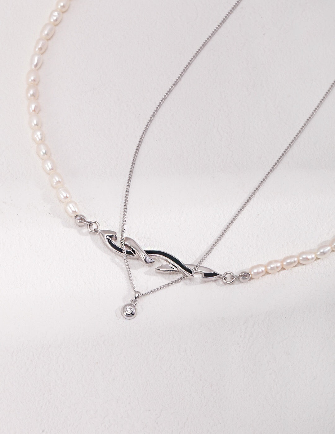 Collier en argent sterling et zircons