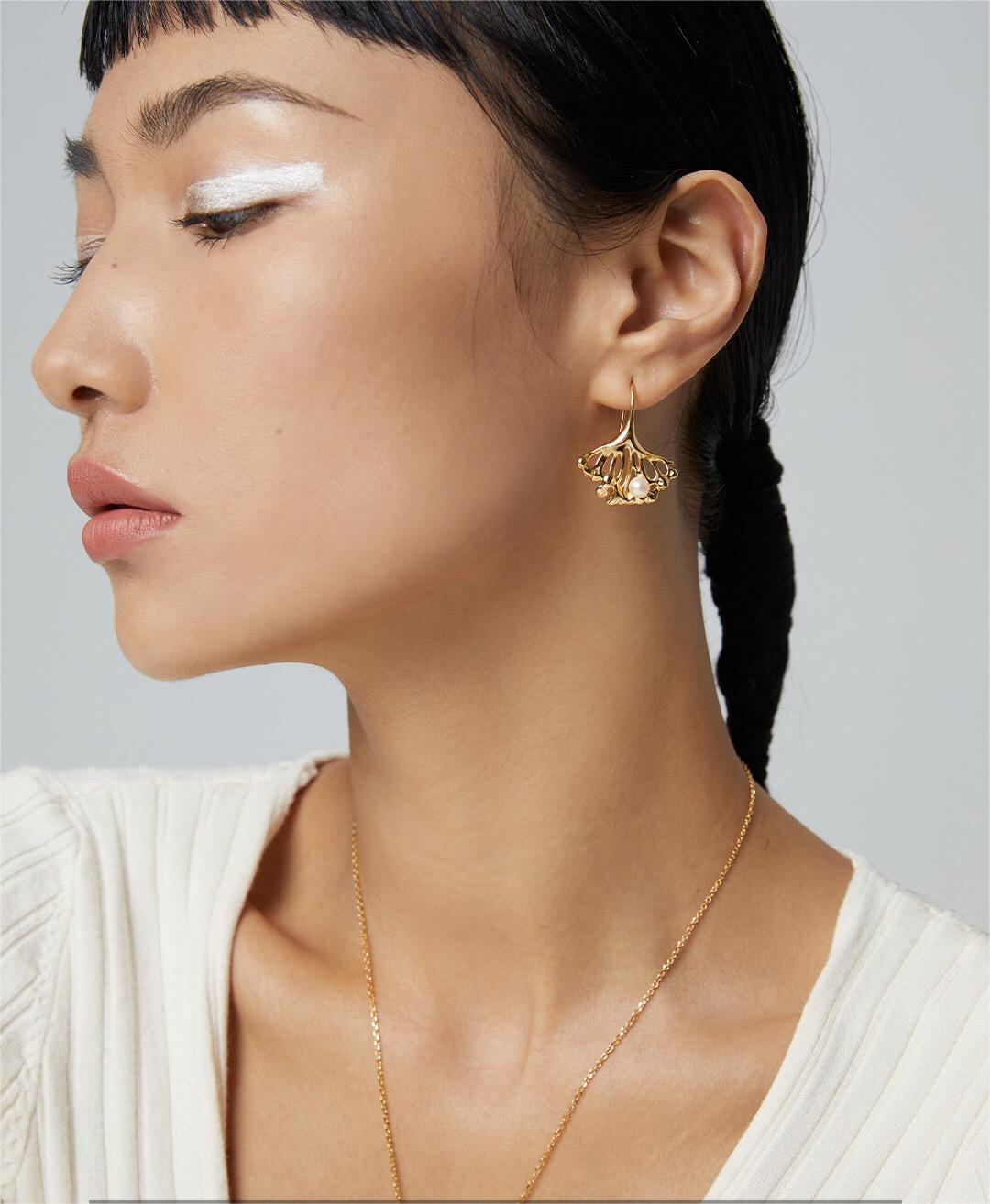 Nature-Inspired Ginkgo Leaf Pearl Earrings