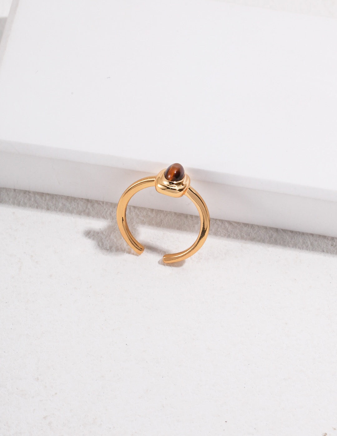 Ring mit Tigerauge-Stein im Vintage-Stil
