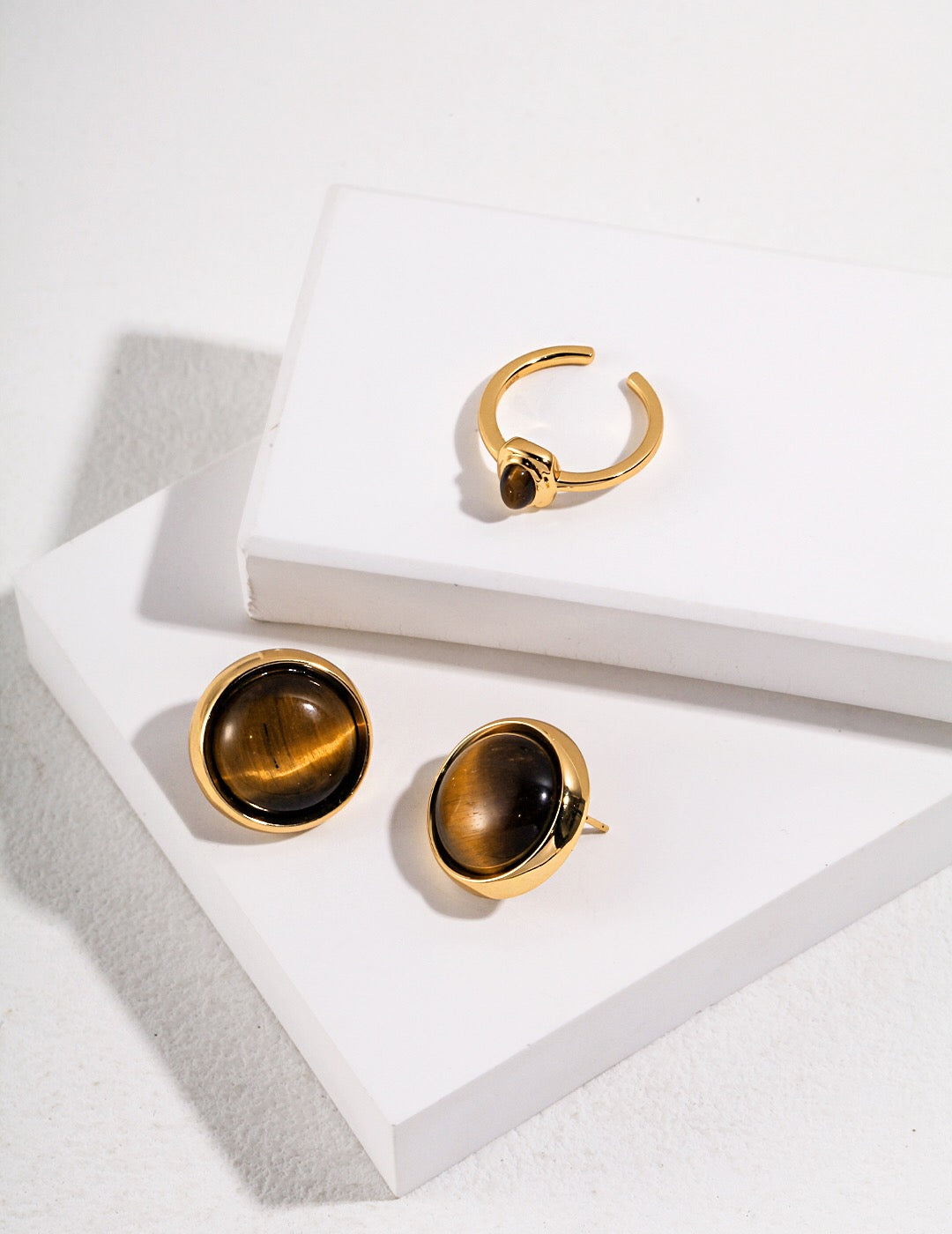 Ring mit Tigerauge-Stein im Vintage-Stil