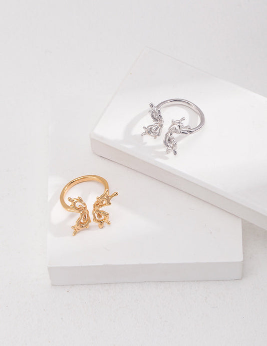 Offener Ring mit Schmetterlingsflügel