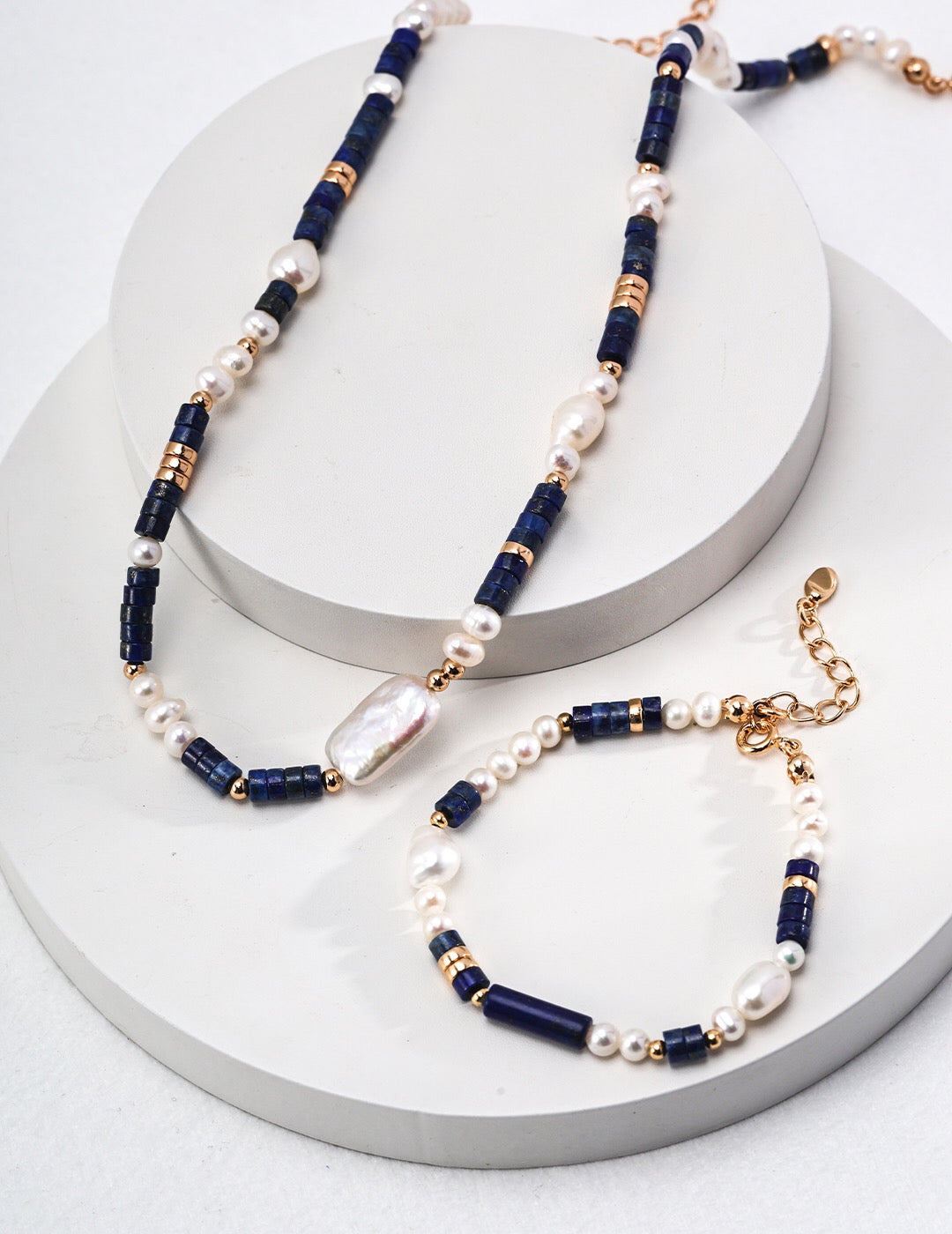 Armband aus natürlichen Lapislazuli-Perlen