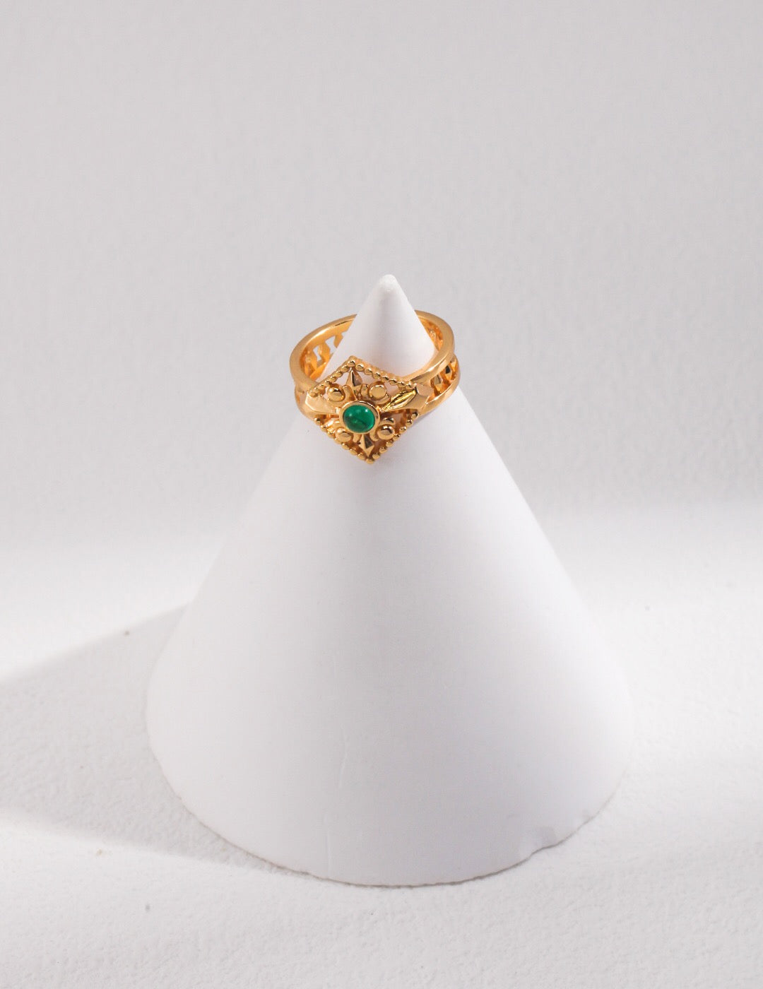 Bague couronne de princesse en zircon vert