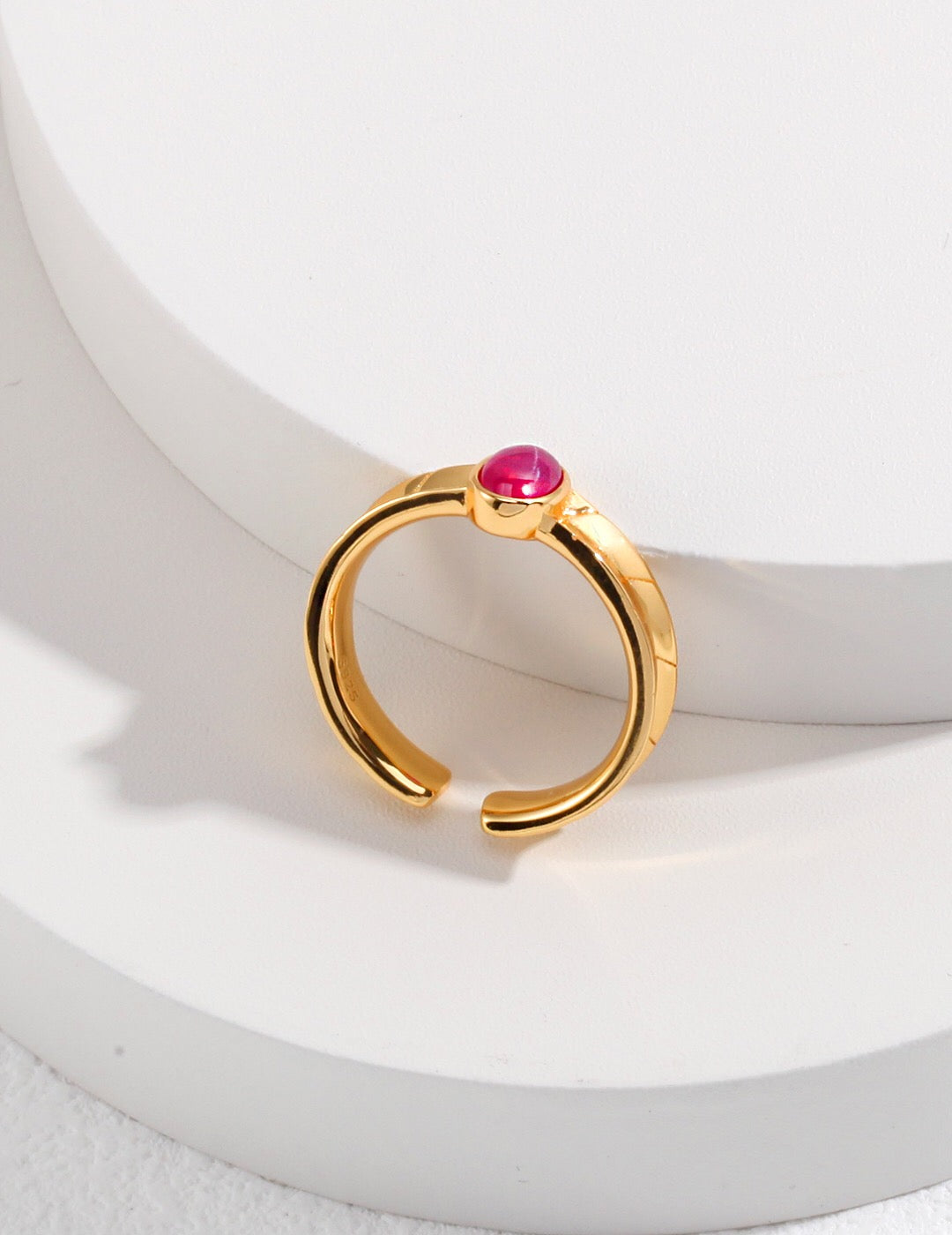 Rosa ovaler Zirkonring
