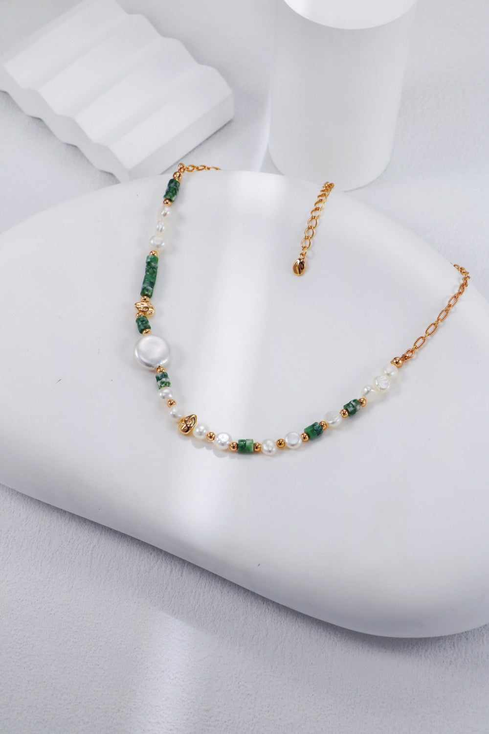 Tiger Eye / Jade Stone Pearl Beaded Necklace