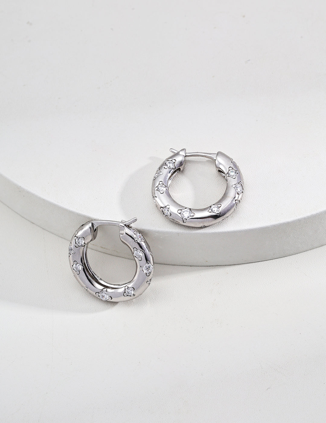 Heart-Shaped Zircon Hoop Earrings