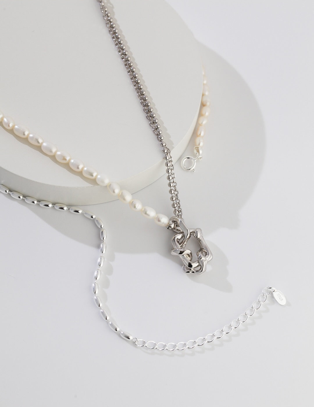 Minimalist Rice Bead Chain Asymmetric Stacking Necklace