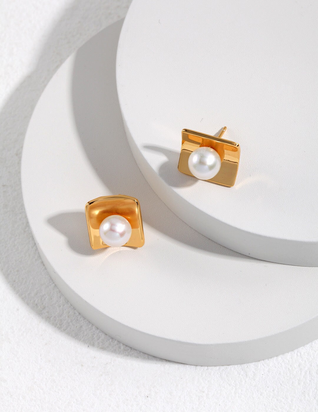 Minimalist Square Freshwater Pearl Stud