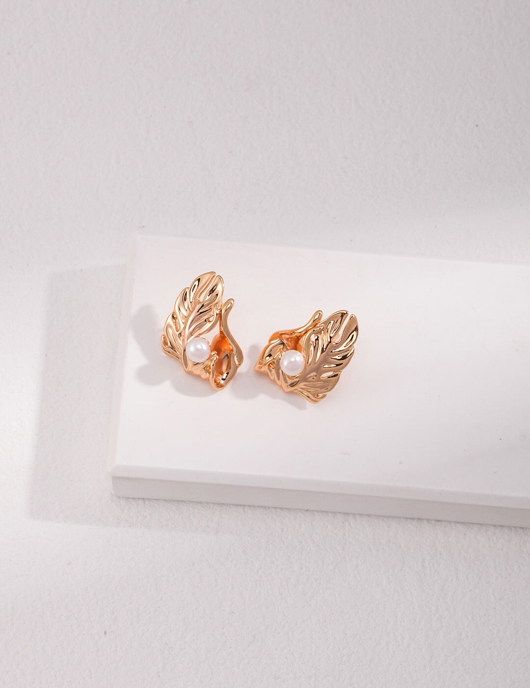 Irregular Leaf Pearl Stud Earrings