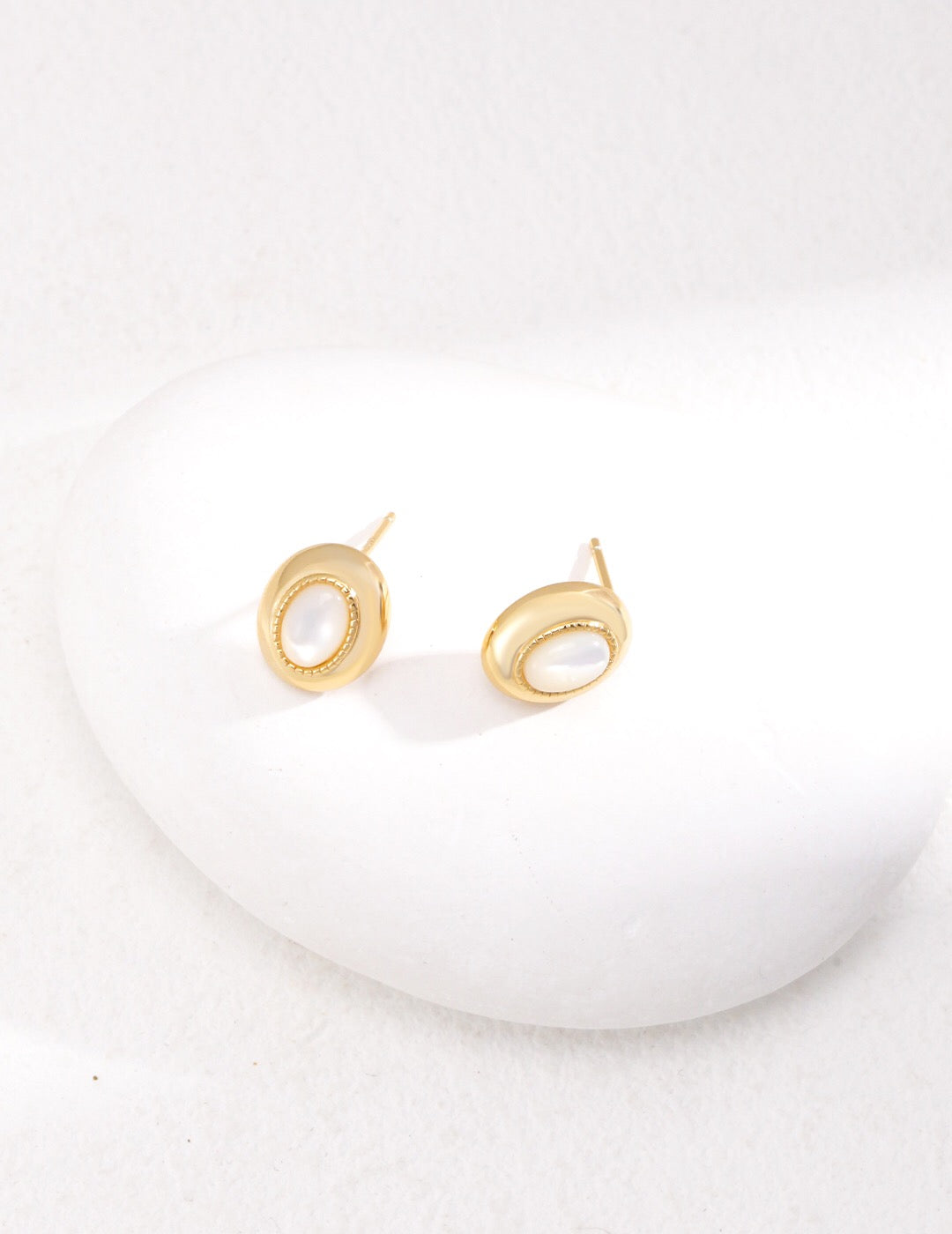 Oval Mother of Pearl Stud Earrings