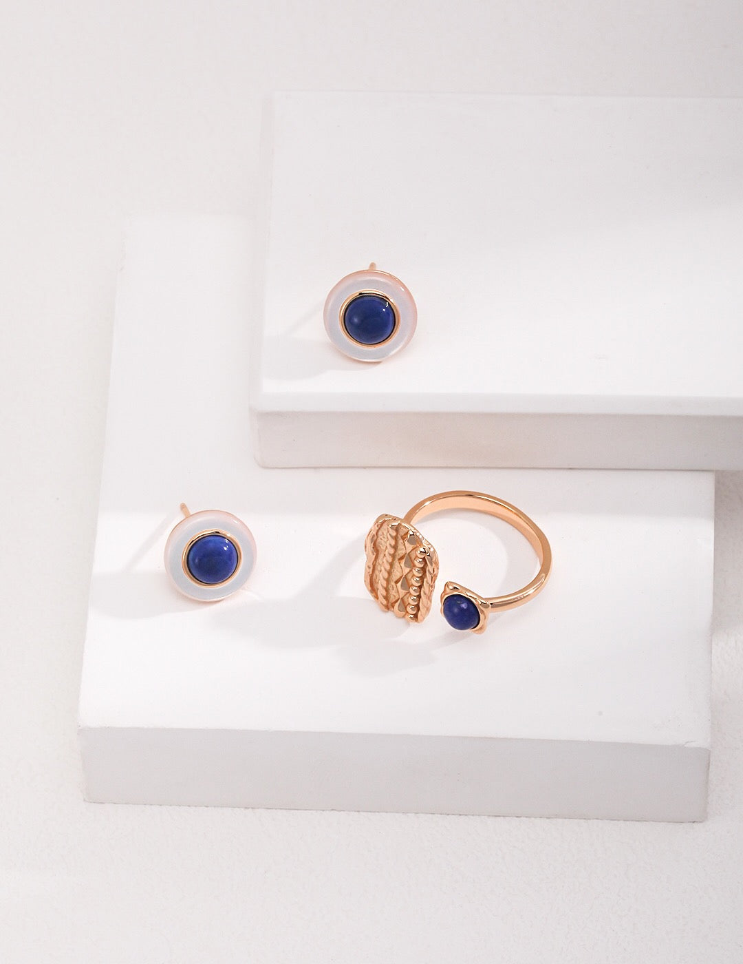 Bague ouverte en lapis-lazuli de style vintage