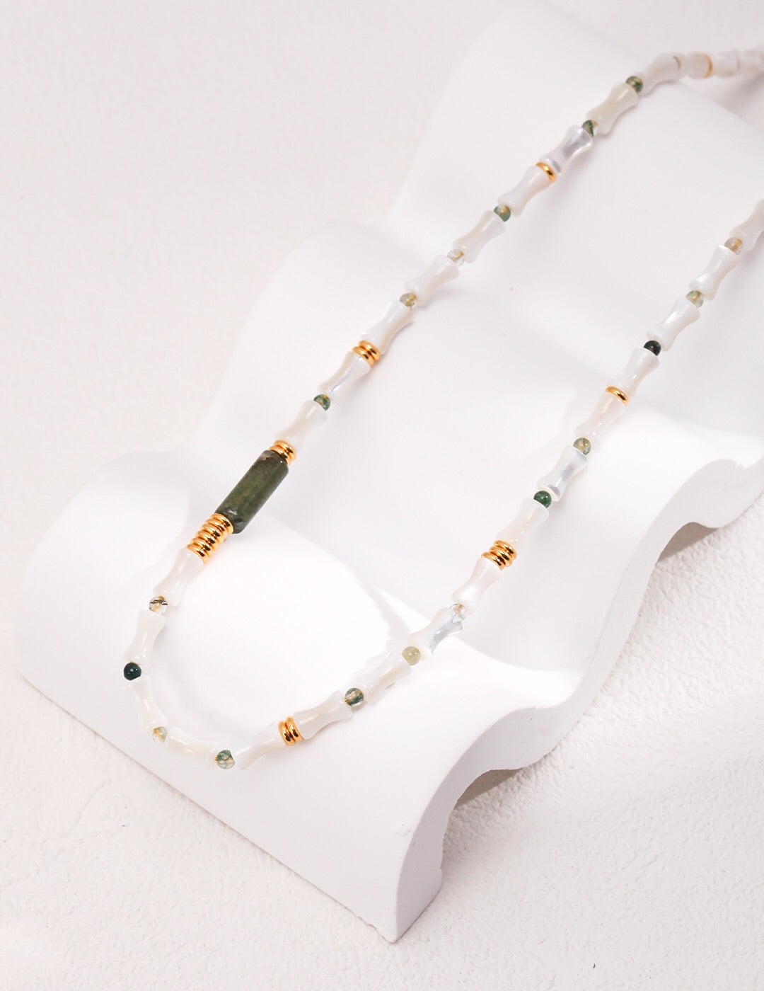 Mother of Pearl Bamboo Aquatic Agate Beaded Necklace