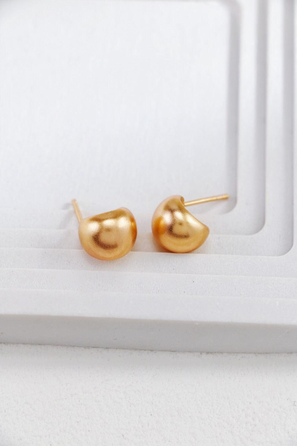 Gold-plated Brushed Spherical Stud Earrings