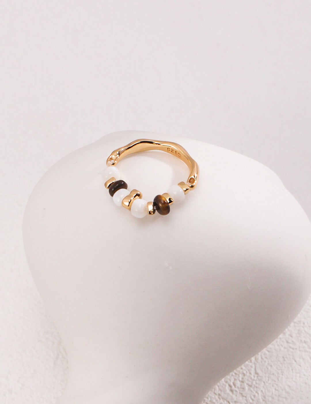 Tiger Eye Stone Silver Shell Ring