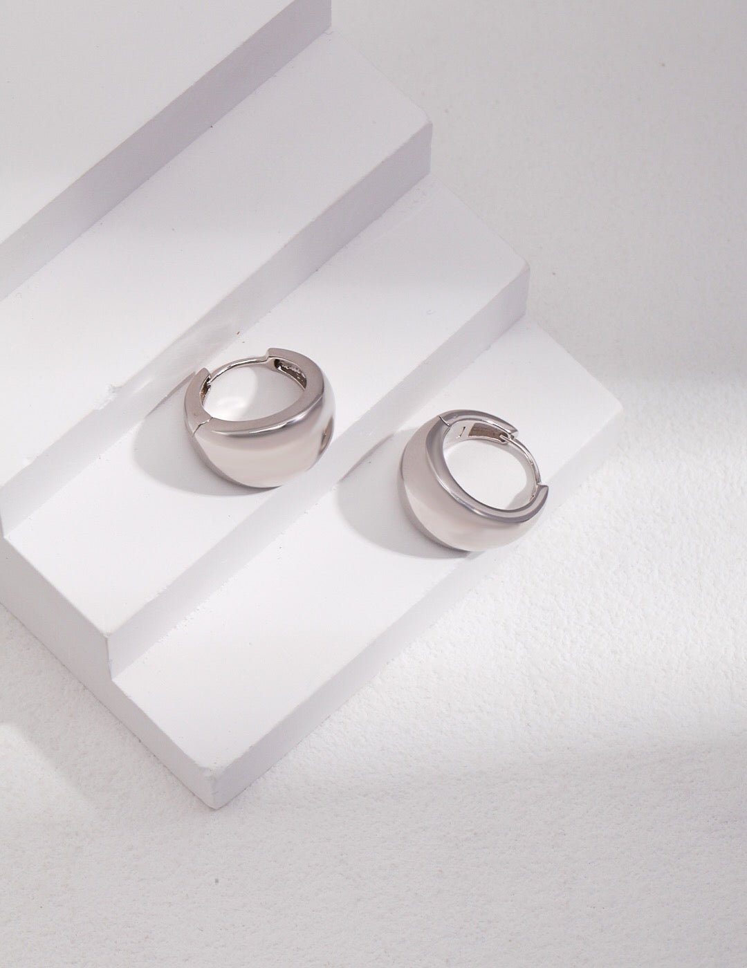 Simple Geometric Silver Hoop Earrings