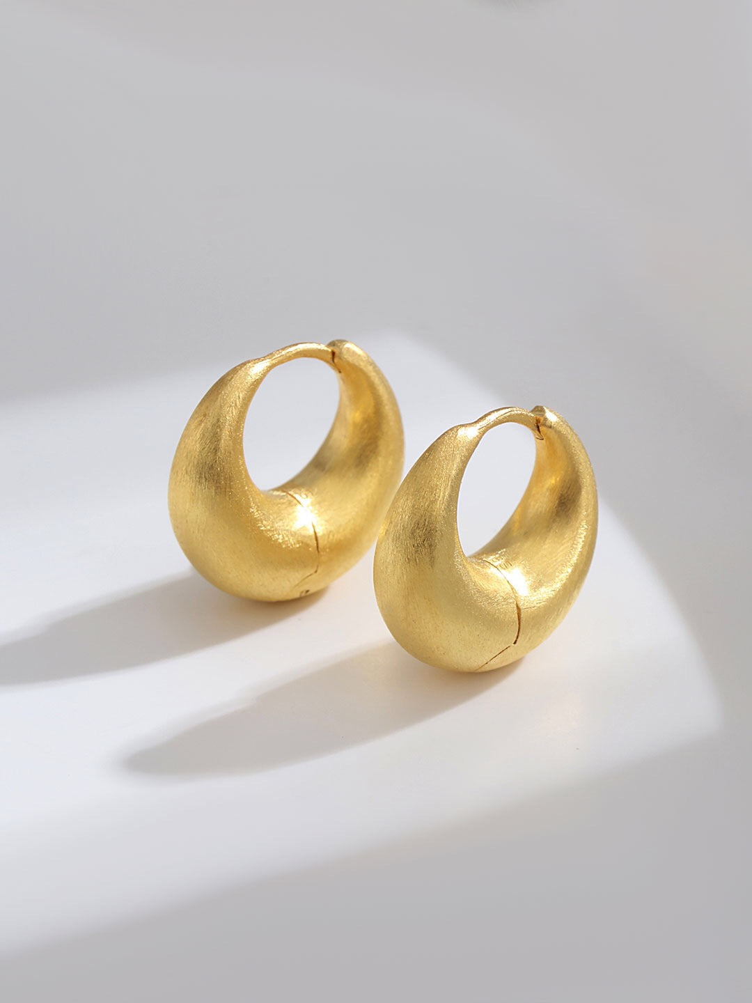 Metallic Bold Hoop Earrings