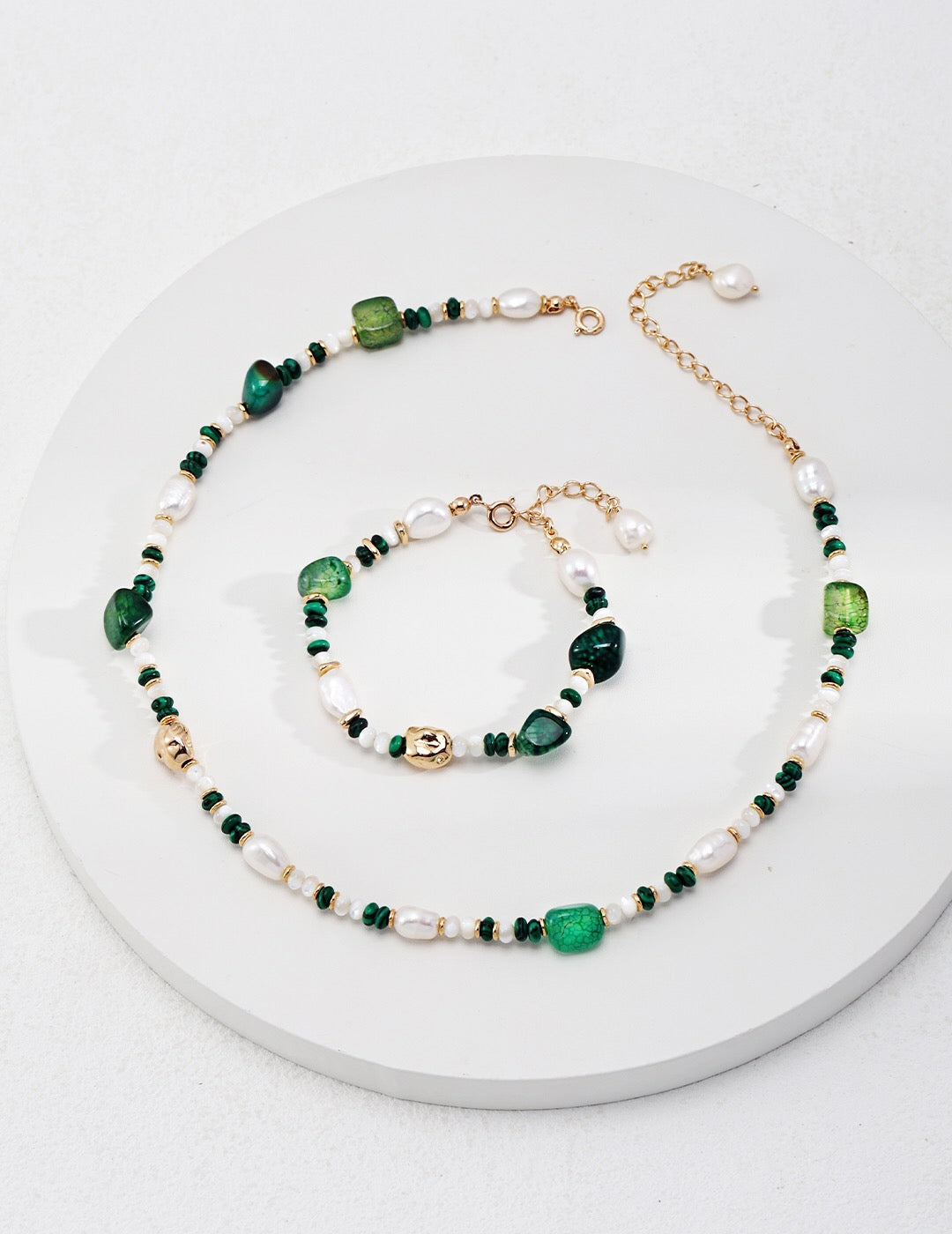 Green Agate With Pearl Beaded Necklace