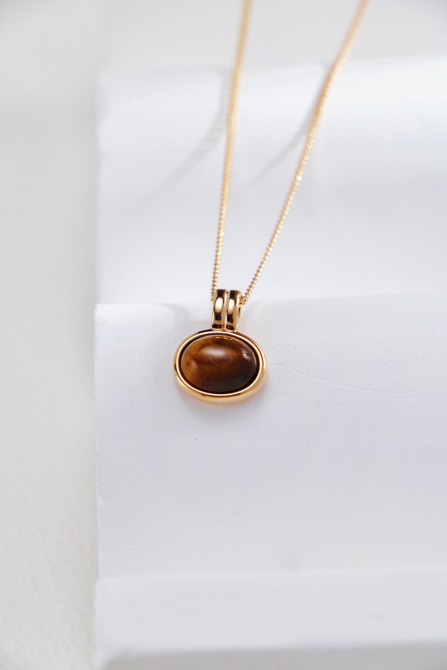 Natural Tiger Eye Stone / Red Agate Necklace