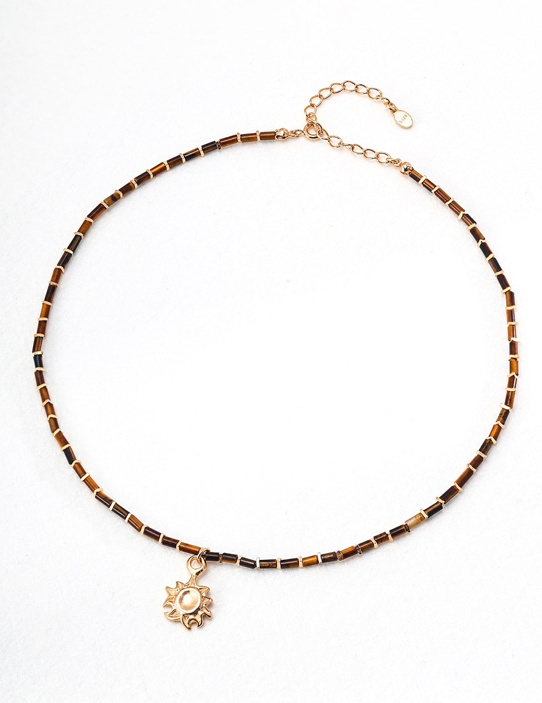 Collier avec pendentif en pierre d'oeil de tigre