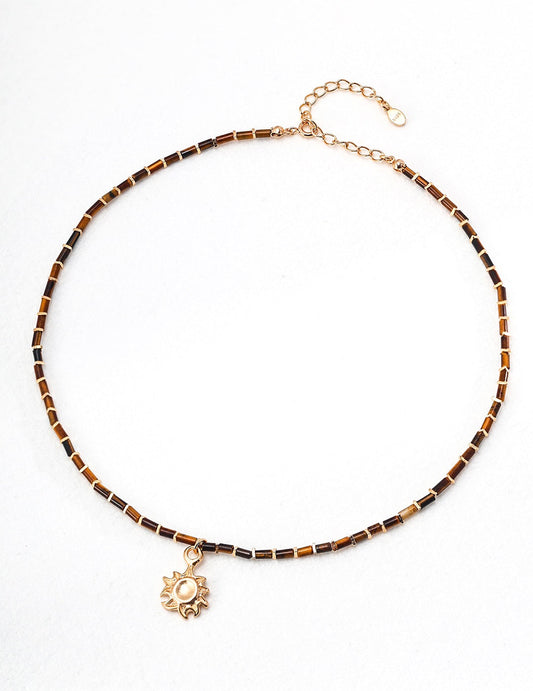 Collier avec pendentif en pierre d'oeil de tigre