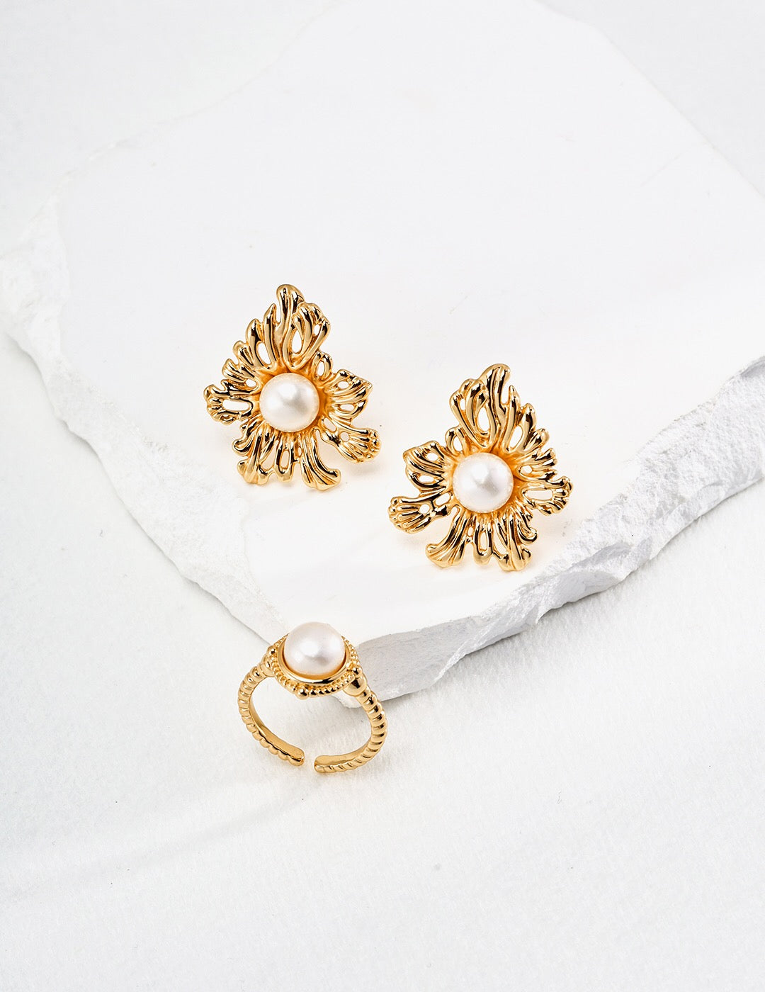 Sunflower Pearl Stud Earrings