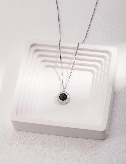 Fernovia Design necklace showing adjustable chain with black onyx pendant