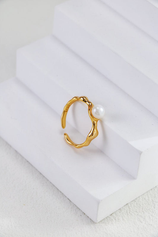 Minimalist Pearl Gold Vermeil Ring