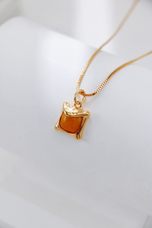 Vintage Gold Honey Amber Necklace