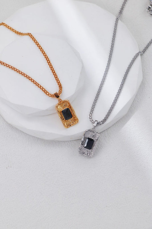 Textured Pattern Black Zircon Necklace