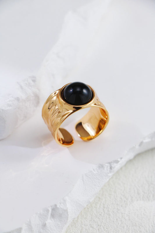 Vintage Gold Black Onyx / White Crystal Ring