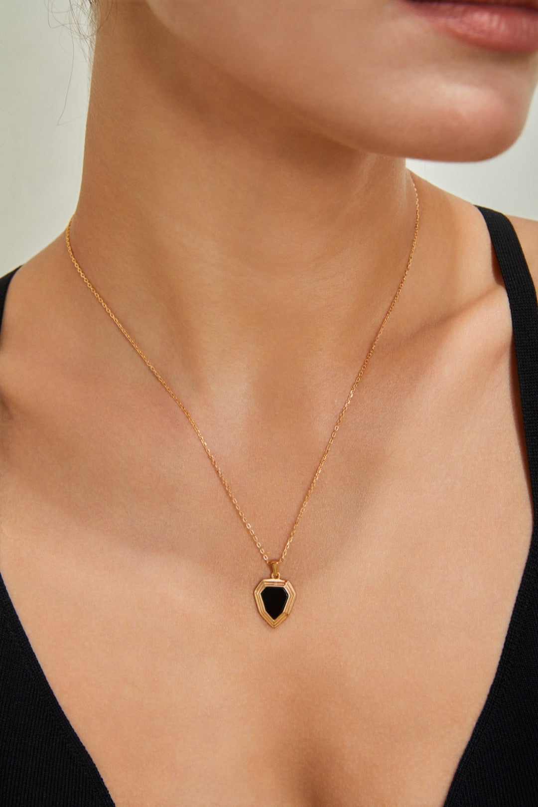 Black Onyx Shield Design Necklace