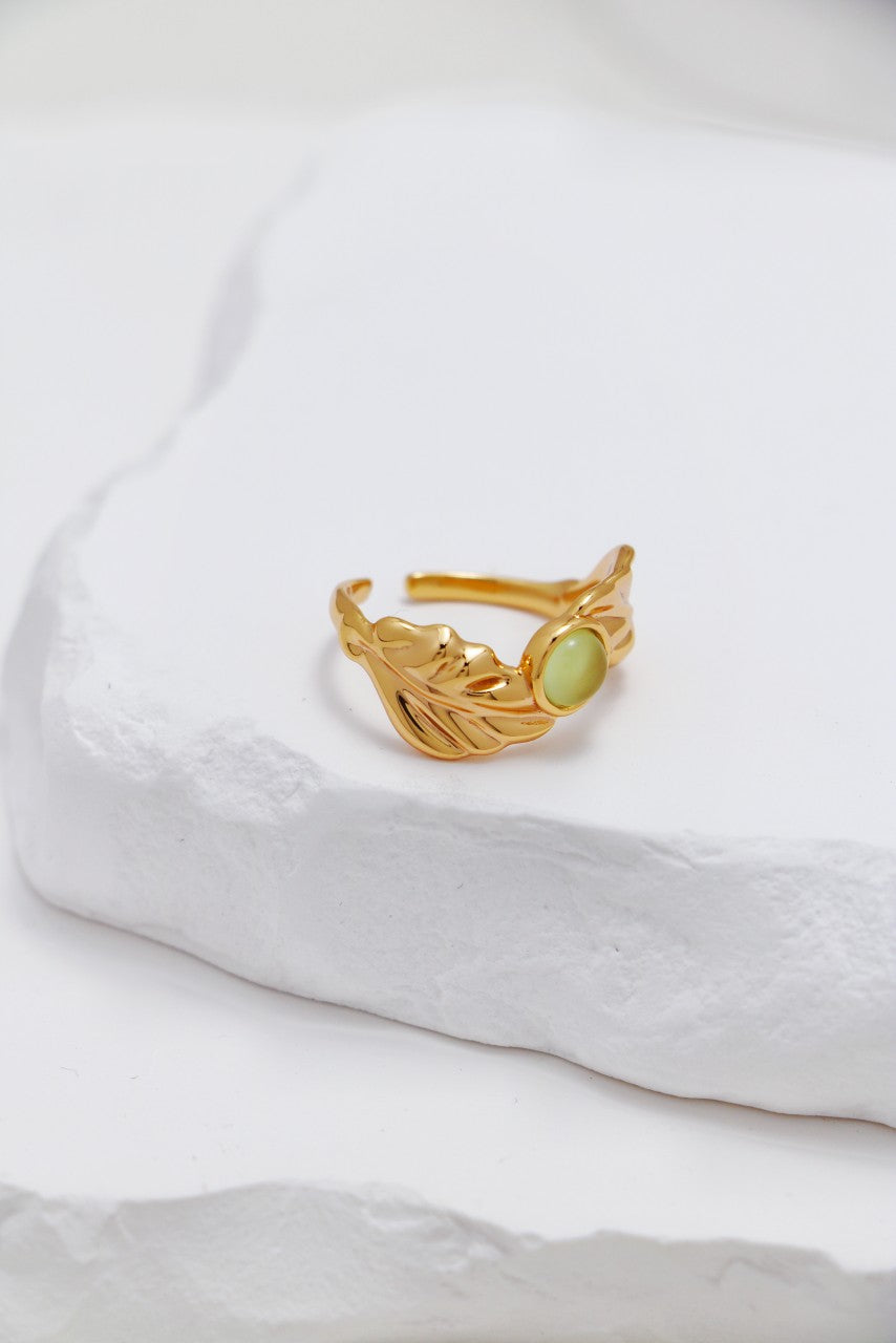 Leaf-Shaped Prehnite Chalcedony Ring