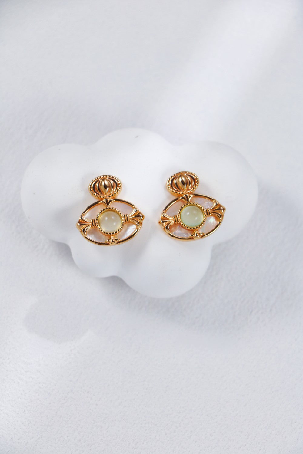 Prehnite Chalcedony With White Shell Earrings