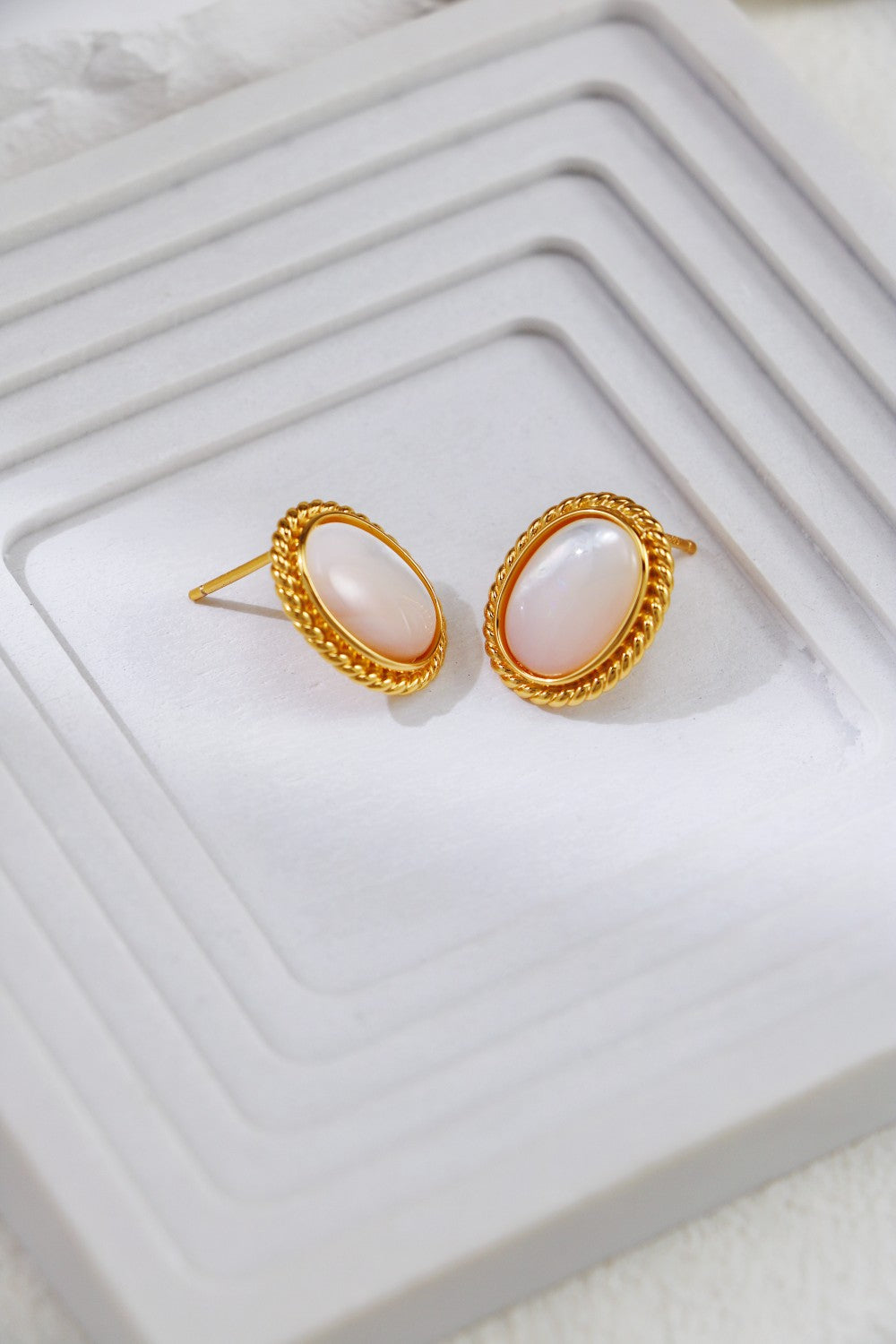 Oval White Shell Stud Earrings